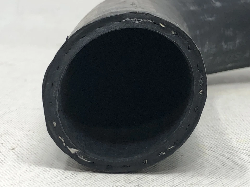 Шланг охлаждающей жидкости нижнего радиатора Gates 23040 — черный для Jeep Grand Cherokee 08 футов - Изображение 3 из 4