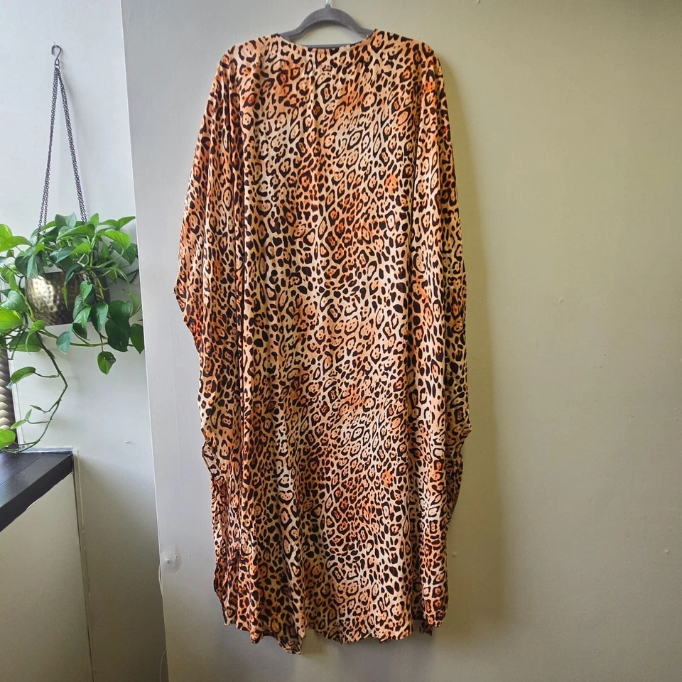 NUEVO CON ETIQUETAS Victorias Secret Natación Leopardo Estampado Kimono Cubrir M/L Foto 2 de 4