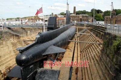 PHOTO  SUBMARINE OCELOT CHATHAM HISTORIC DOCKYARD KENT AS SEEN FROM THE STERN.