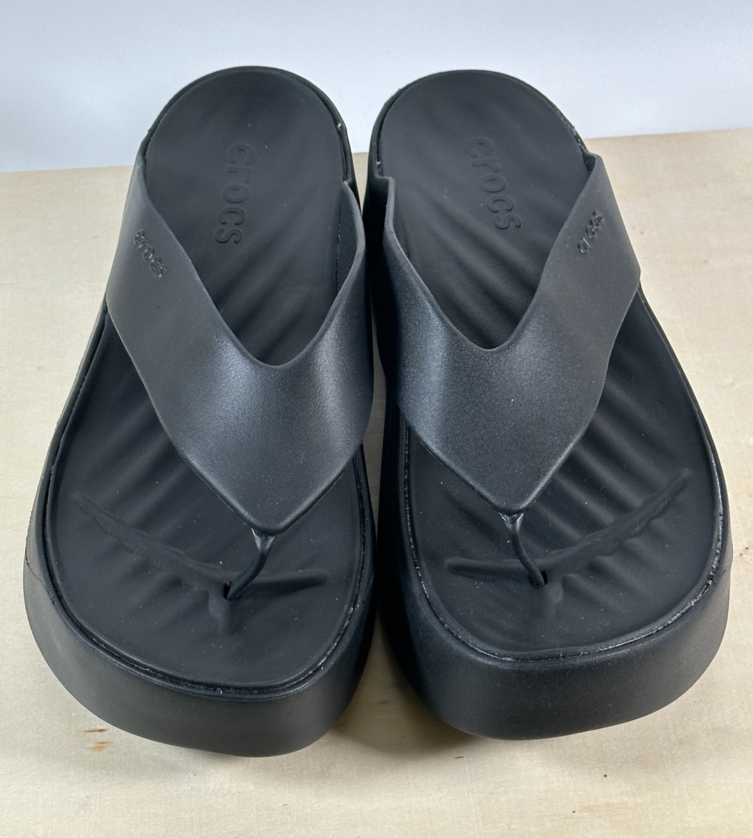 Crocs Women's Getaway Platform Flip Flops - Black | eBay