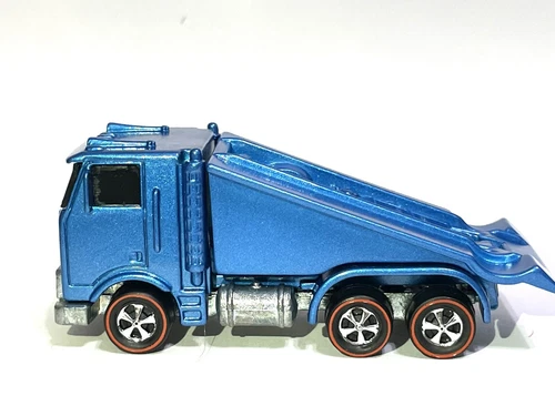 Hot Wheels 24 Hour Emergency Towing Ramp Truck CUSTOM MADE REDLINE METALLIC BLUE