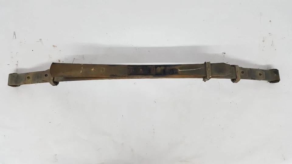 Muelle de hoja trasero 6 cilindros 4x2 doble cabina OEM 2005 2006 Nissan Frontier Foto 3 de 4