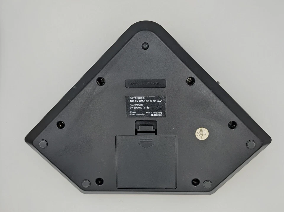 VTech Talking Play By Play Baseball Handheld Electronic Game 1986 Broken/Parts - Image 3 of 4