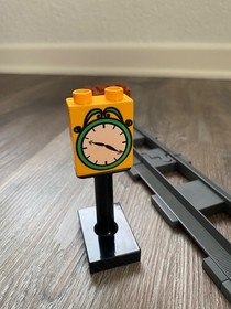 LEGO DUPLO Thomas and Friends~James at Knapford Station #5552~Complete~Retired