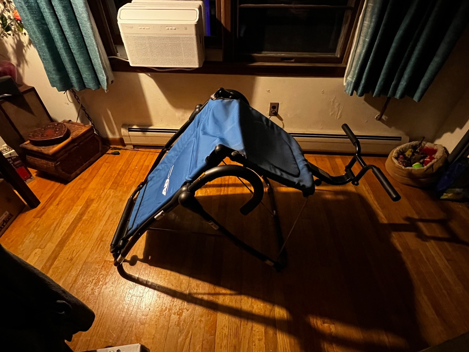 AB Lounge Sport Abdominal Workout Fitness Exercise Blue Lounger Chair Machine