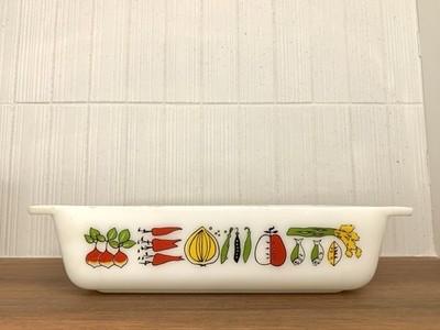 JaJ Pyrex Harvest Spacesaver Casserole 