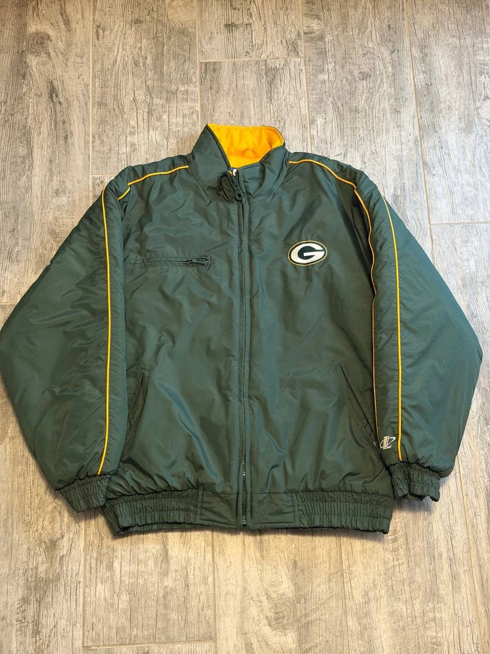 Vintage 90s Logo Athletic Green Bay Packers Puffer Jacket Mens Large NFL image 1