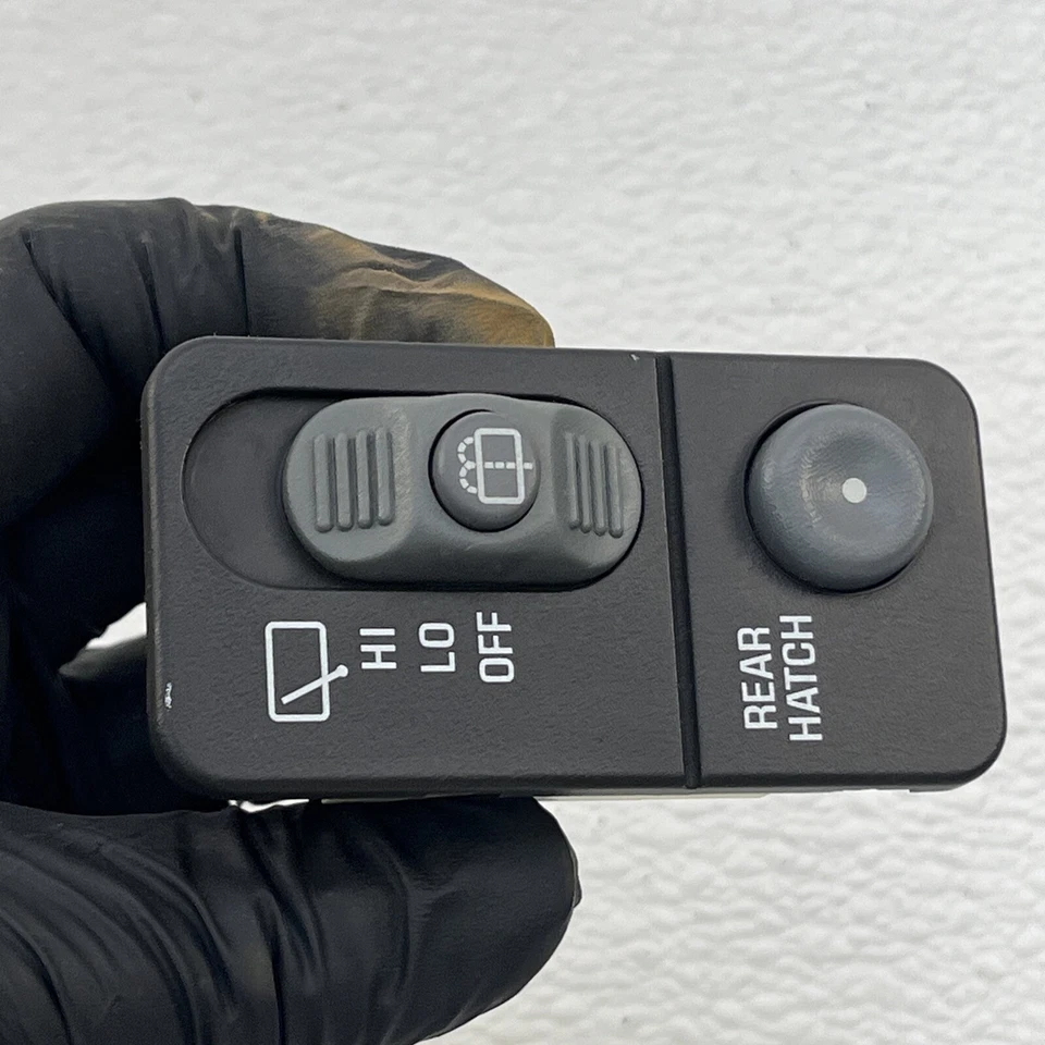 Interruptor de limpiaparabrisas trasero Chevy Blazer GMC Jimmy 1998-2005 interruptor de escotilla trasero genuino OEM Foto 4 de 4