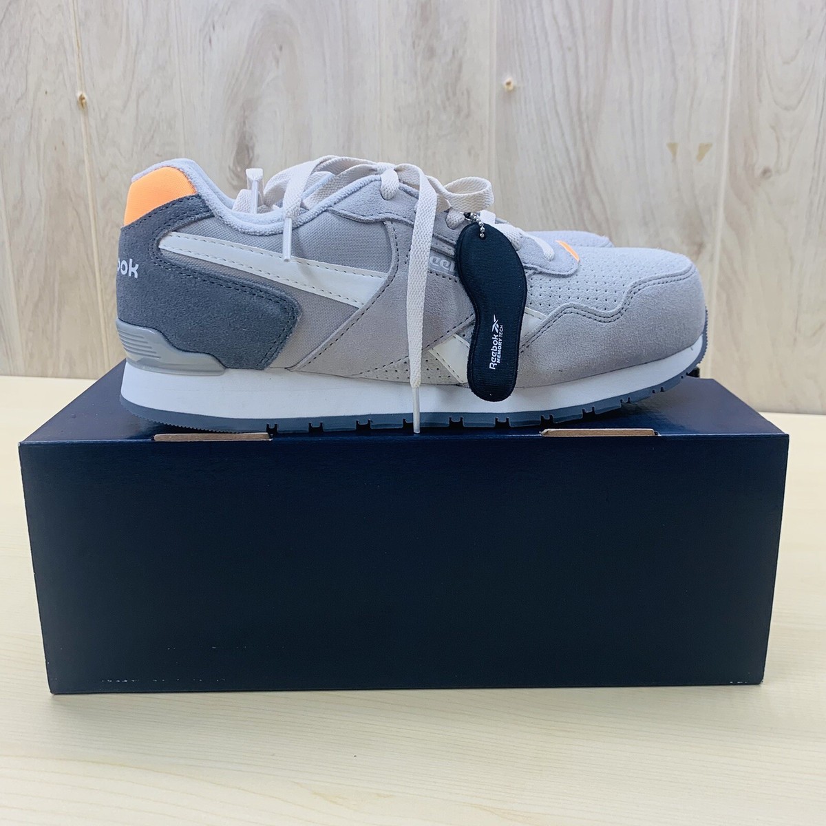 Reebok RB980 Women's Harman Classic Work Sneaker/Oil