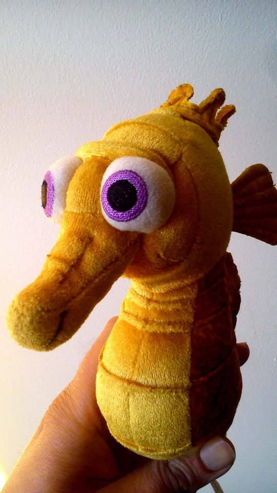 Finding Nemo Seahorse Soft Toy/Plush (Disney Pixar, Sheldon, 9.5") - VGC - Image 3 of 4