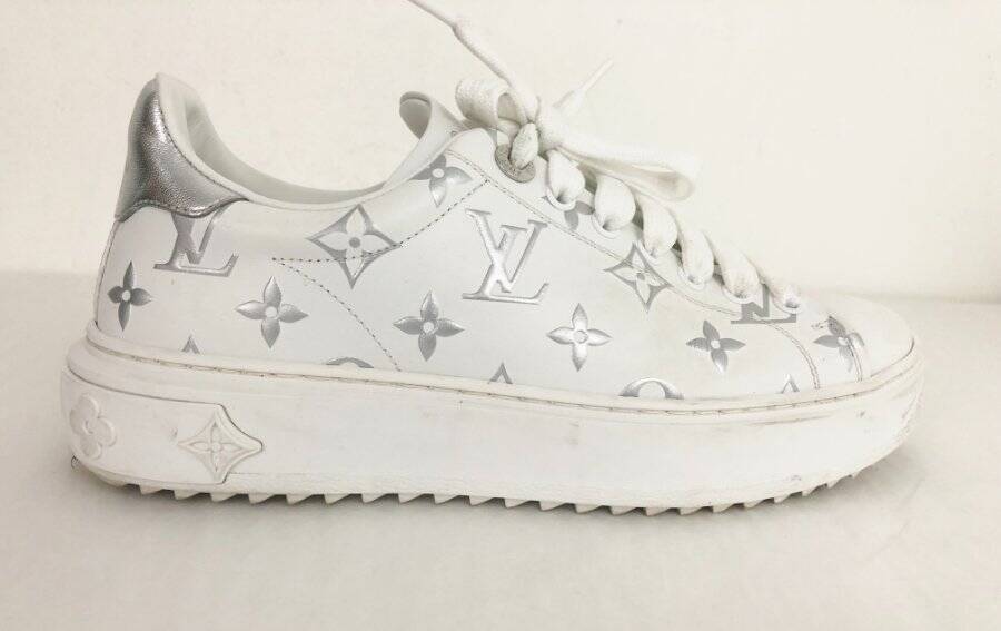 LOUIS VUITTON*TIME OUT SNEAKER モノグラムスニーカー*送料込 LOUIS VUITTON TIME OUT SNEAKER SIZE 36.5 IT (6.5 US) | eBay