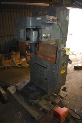 6' x 10 GA DIACRO ''V'' K-PRENE 2-ROLL ROLLING & CURVING MACHINE - 22 FPM - #25968