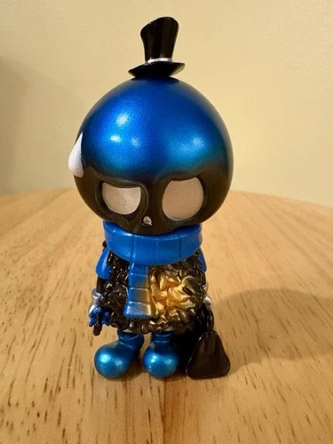 Popmart How2Work DesignerCon Limited Edition Super Group Labubu Figure (Tycoco)