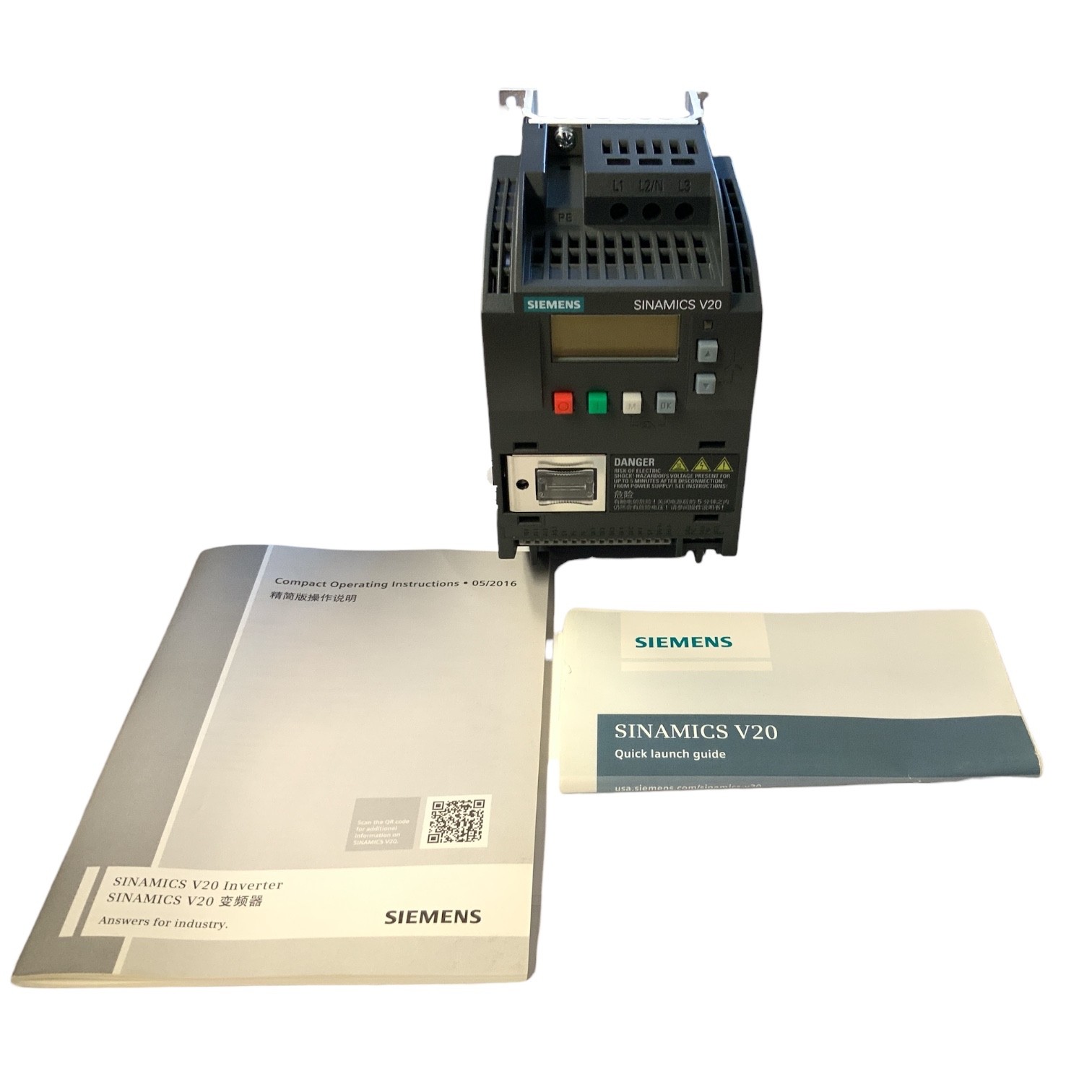 Siemens 6SL3210-5BE17-5UV0 SINAMICS V20 VFD Drive 0.75kW 1HP 380-480V 3-Phase