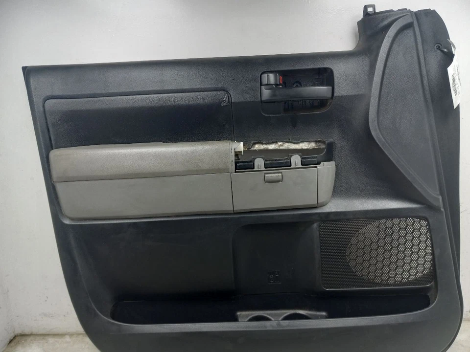 07-13 TOYOTA TUNDRA CABINA EXTENDIDA LADO DEL CONDUCTOR PANEL DE MOLDURA DE PUERTA DELANTERA Foto 3 de 4