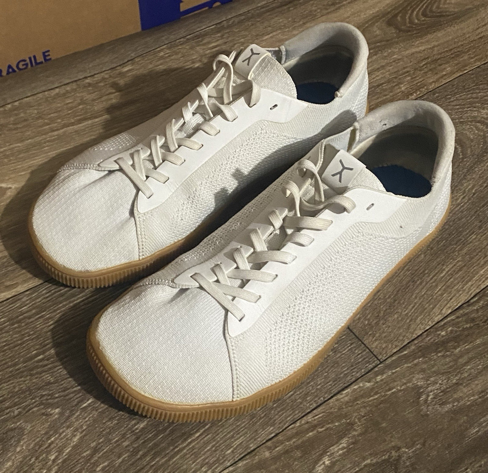 SAOLA Scarpe da ginnastica Flux Adapt Trainer bianche gomma piedi nudi atletiche in maglia misura 11 5 da uomo