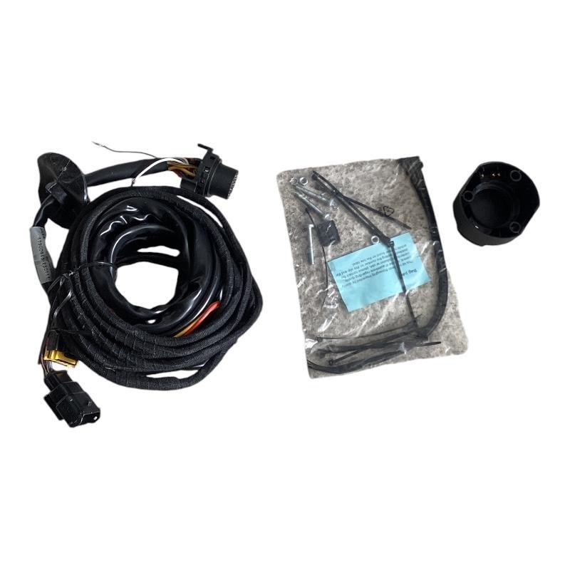 Prise remorque 13 broches étanche pour NV400 et Master 3 avec alimentation constante