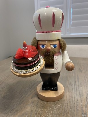 Vtg Steinbach Germany 11'' Nutcracker Chubby Confectioner Cake Baker w/ Pink Hat!