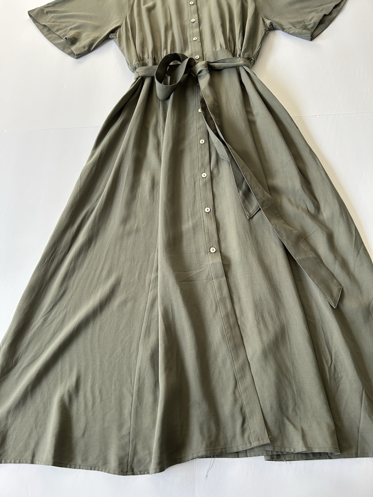 H&M Women's Tie Belt Shirt Dress NWT Large Dark Khaki Green Short Sleeve thumbnail 7