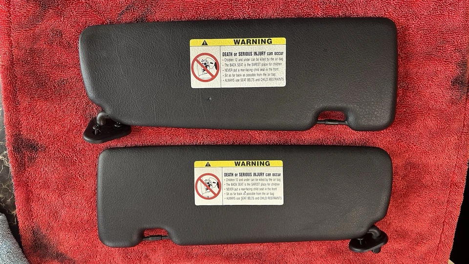 99-06 BMW E46 M3 330ci CONVERTIBLE SET, FRONT LEFT & RIGHT SUN VISOR BLACK OEM - Image 2 of 4