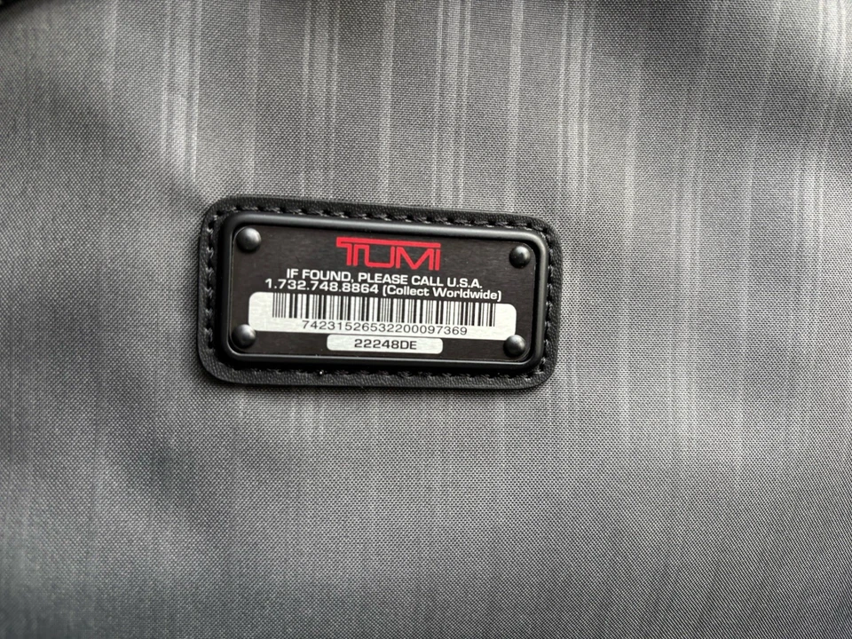 Bolso de Viaje TUMI 022149DH Doble Balístico Bolso de Lona Nylon Negro Foto 3 de 3