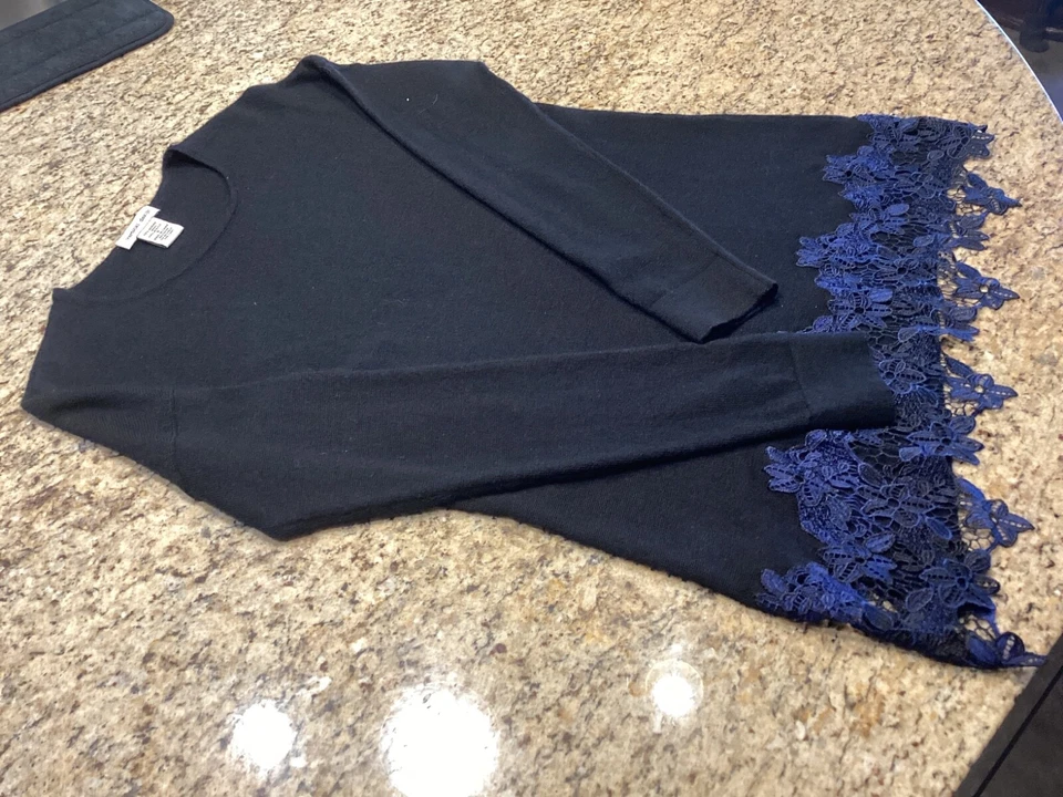 Suéter Diseño Vertical Encaje Dobladillo Manga Larga Mezcla Lana Marino Negro Talla Pequeña Foto 3 de 3