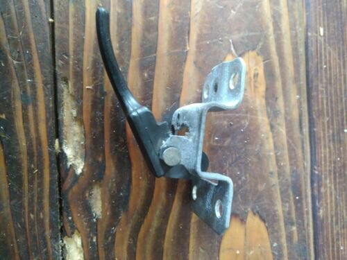 Porsche 924 Door Opener Interior Right - Picture 3 of 10