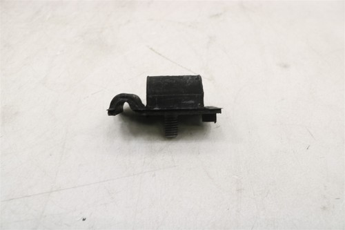 NEW OEM GM Upper Control Arm Bumper 15590236 S10 Jimmy Sonoma Blazer 4WD 91-05 - Picture 10 of 11