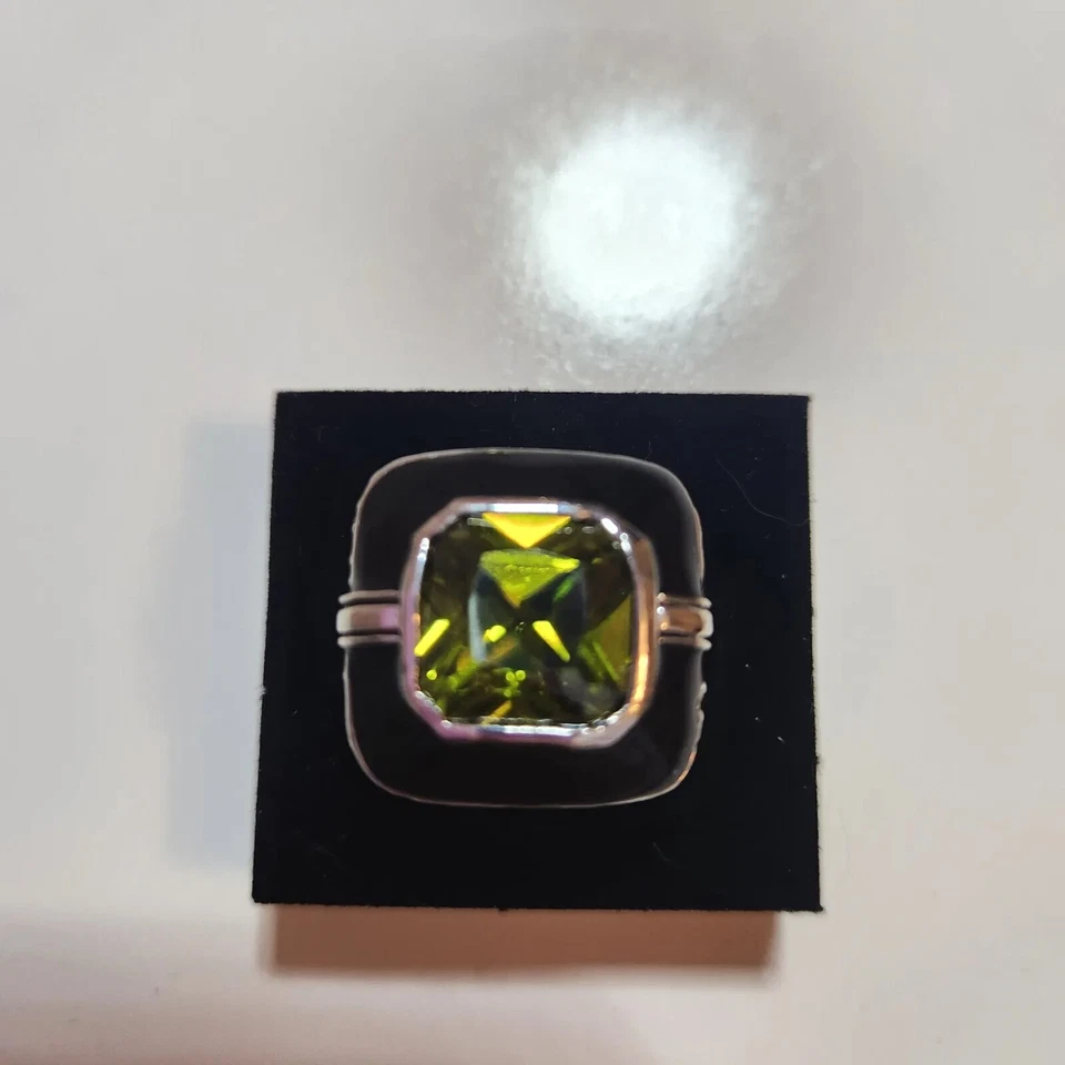 Lia Sophia Cocktail Ring COVET- Sz 7 Black Enamel Silver Green Stone NWOT - Image 4 of 4