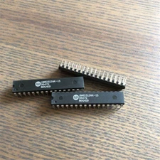 NOS UM61512AK-15 61512 64K x 8 High Speed CMOS SRAM DIP-32 x 1pc