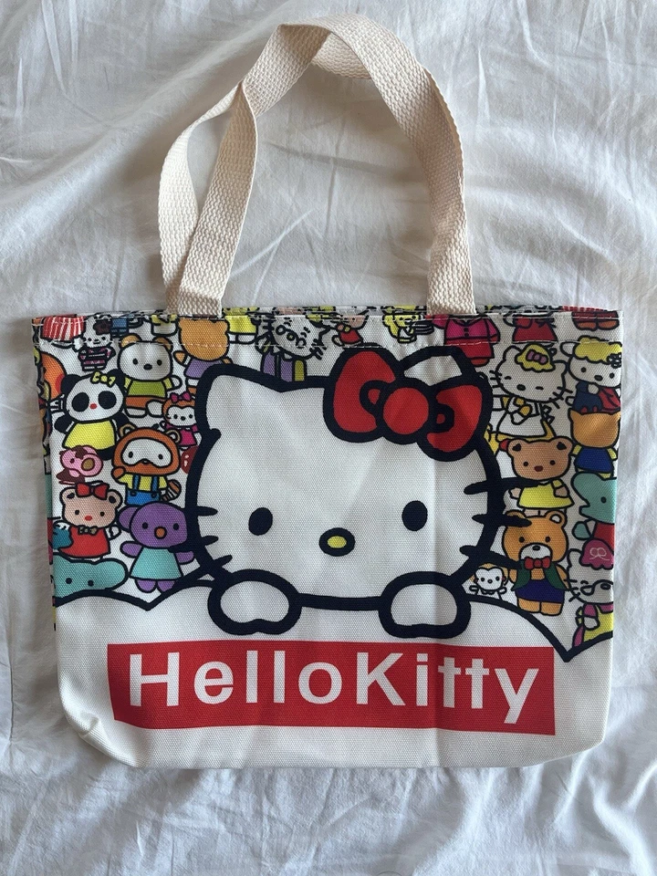 Bolsa tote Hello Kitty fofa de náilon tamanho médio - Excelente estado - Imagem 2 de 4