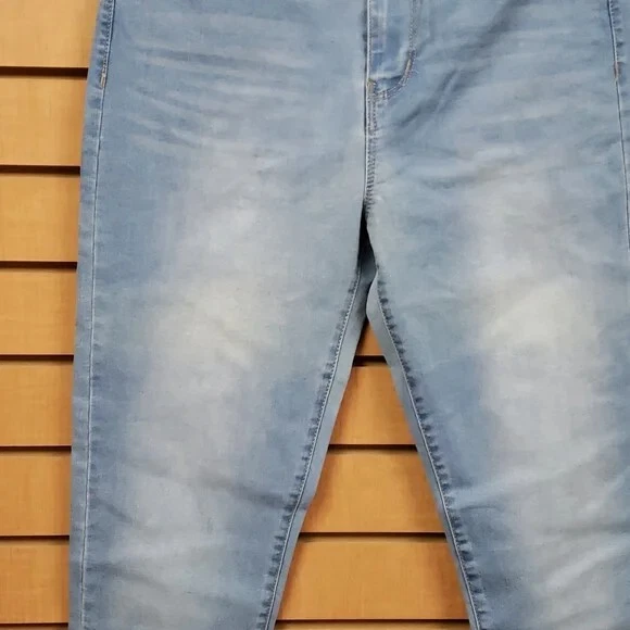 Pantalones de mezclilla para mujer Forever21 talla 29 nuevos tiro alto ajustados bolsillos lavados ligeros