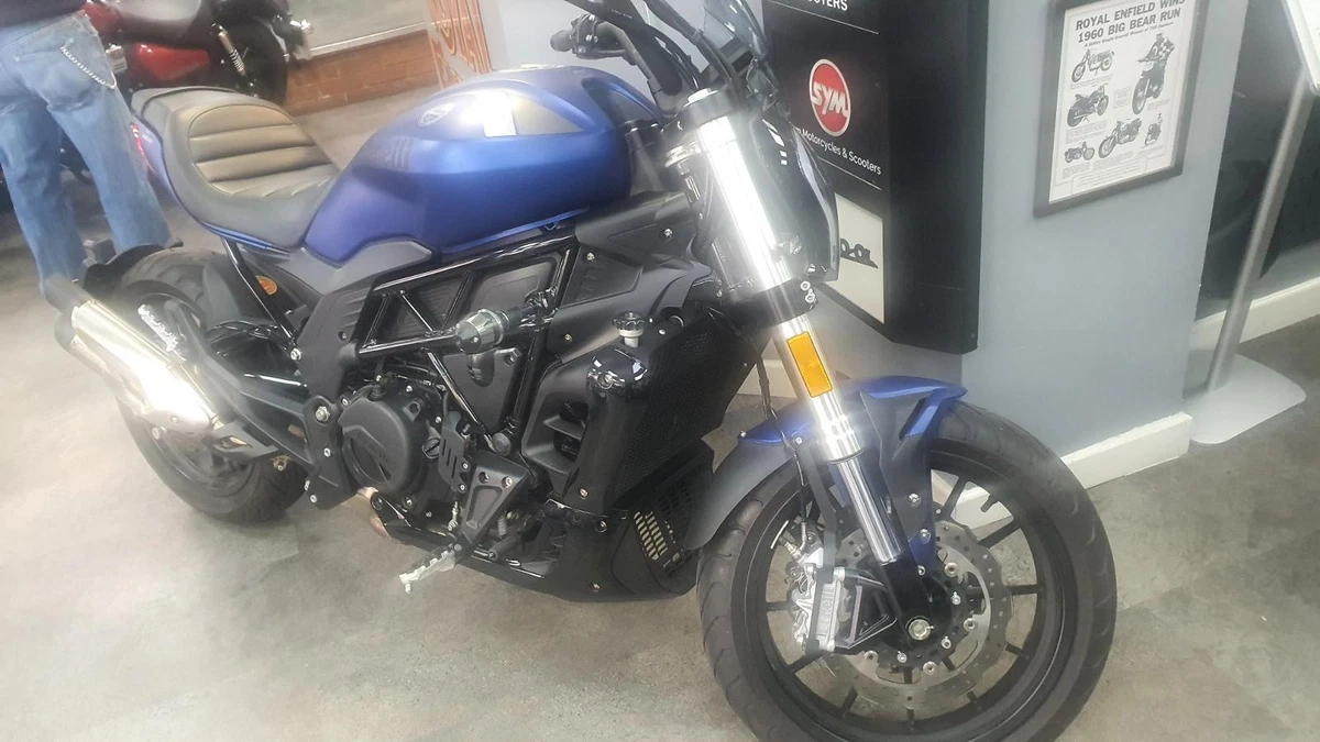Kawasaki GT 750 (1982-87) technical specifications