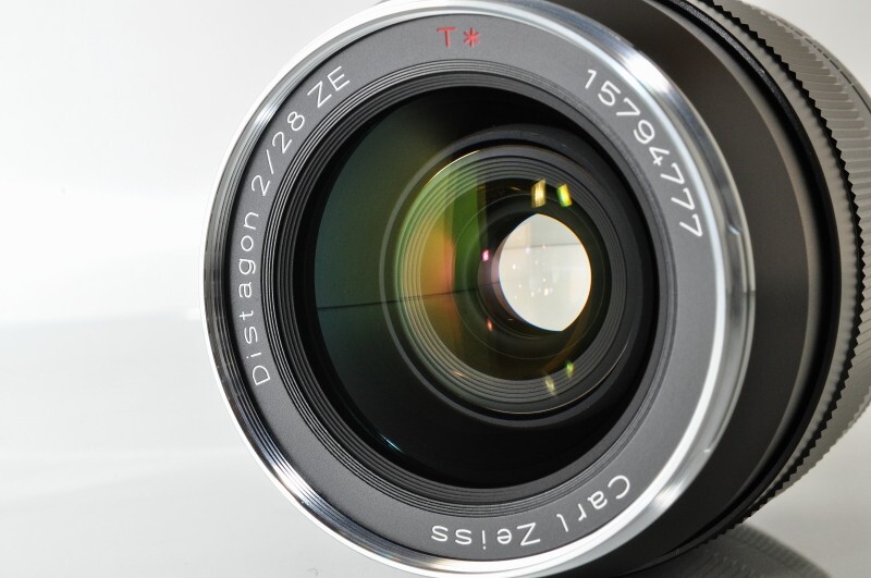 MINT++]Carl Zeiss Distagon T* 28mm F/2 ZE Lens for Caono EF Mount