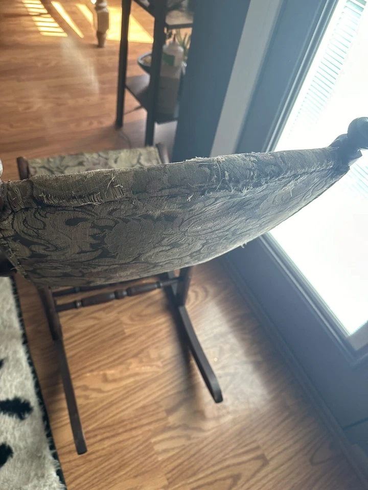 Mecedora plegable de madera de colección tapiz MCM floral victoriana abuela Foto 2 de 4