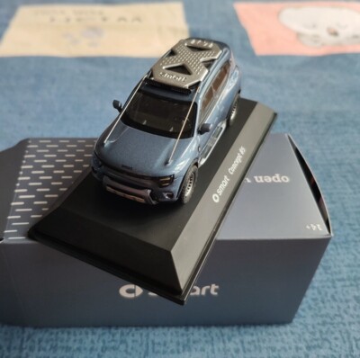 Original 1/64 Scale Smart #5 Concept Car Diecast Model Car Gifts