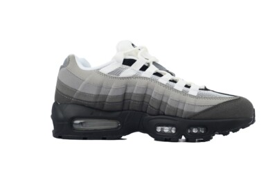 Nike Air Max 95 　28.5センチ　グレー/ホワイト/ミント Nike Air Max 95 OG グレー/ミント 28.5cm