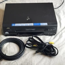 JVC HR-VP650U 4 Head Hi-Fi VHS VCR Video Recorder W/ Universal Remote