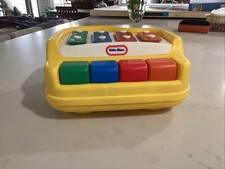 Little Tikes Red Tap A Tune Piano Baby Toy Music Works Vintage