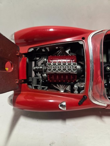 Ferrari 250 Testa Rossa 1957 de colección metal fundido a presión 1:18 3007 Burago Italia - Imagen 8 de 17