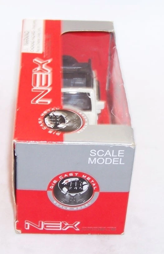 1:32 1:34 WELLY NEX JEEP WRANGLER RUBICON WHITE 4.5" NIB 43701CW - Image 3 of 4