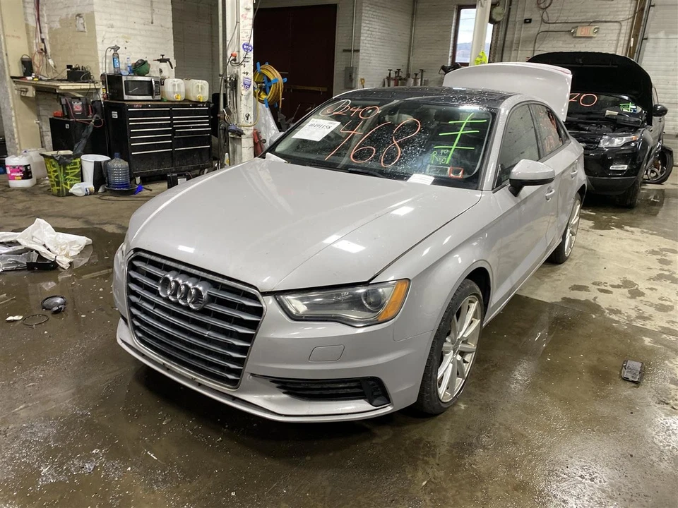 Condensador de aire acondicionado Audi A3 Volkswagen Golf GTI 2015 15 2016 16 1372570 Foto 4 de 4