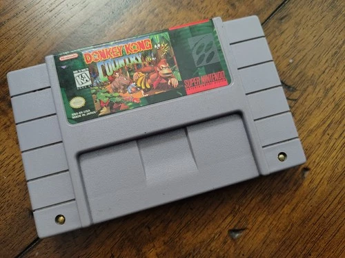 Donkey Kong Country (Super Nintendo Entertainment System, 1994) Cartridge Only