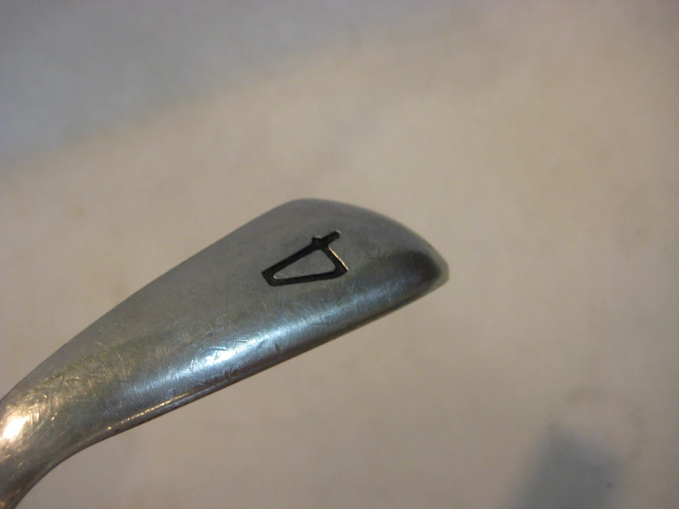 Hierro Browning 440 #4 para hombre, 129257, hecho de acero (para diestros) Foto 2 de 4