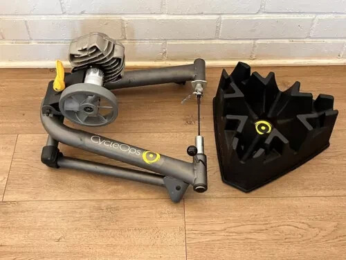 CycleOps Fluid Bike Trainer w/Ops Front Wheel Stand Block Riser | eBay