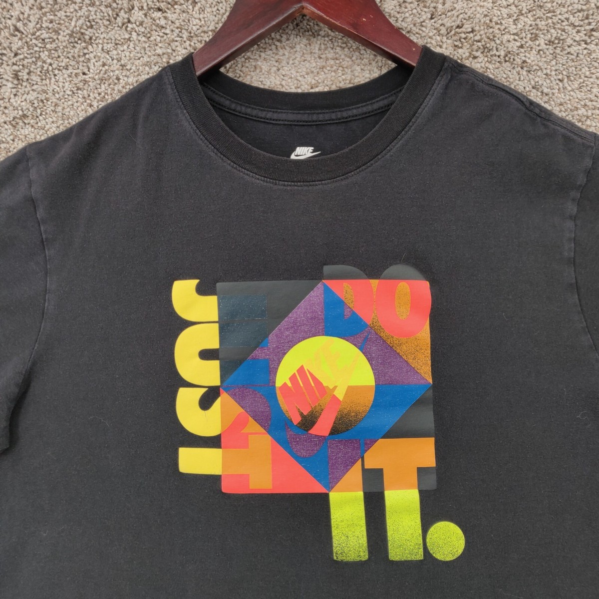 Nike T Shirt Mens Medium M Black Short Sleeve Just Do It Nike T Shirt Mens Medium M Black Short Sleeve Just Do It