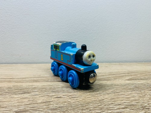 Thomas Round Wood Funnel Thomas Wooden 