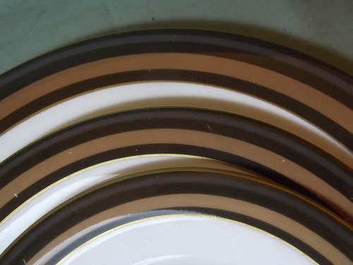 Royal Doulton Cadenza 3-Tier China Hostess Cake Plate Stand H5046 - Picture 4 of 5