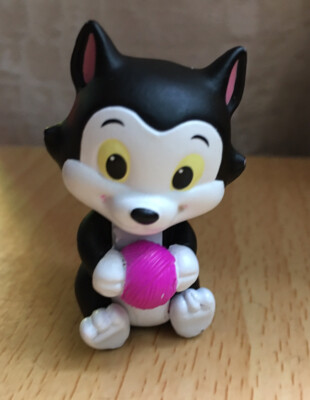 2 Disney Junior Black Cat Figaro Figure Minnie Mouse Pet Figurine