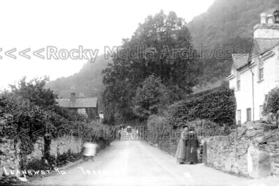 Rdr-42 Street View, Llanrwst Road, Trefriw, Wales. Foto